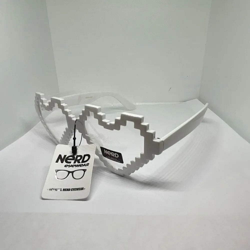 Nerd Eyewear Pixel Heart Glasses – UV400 Protection 😎❤️✨